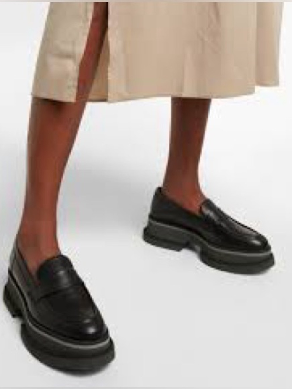 Robert Clergerie Paris Cream Leather Chunky Platform Loafers Made in Spain 39.5
